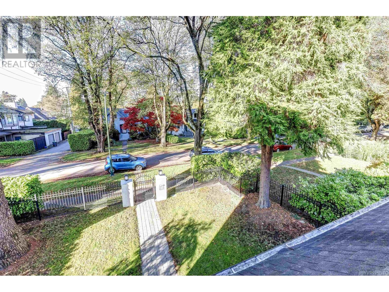 5662 Elm Street, Vancouver, British Columbia  V6N 1A4 - Photo 2 - R2829471