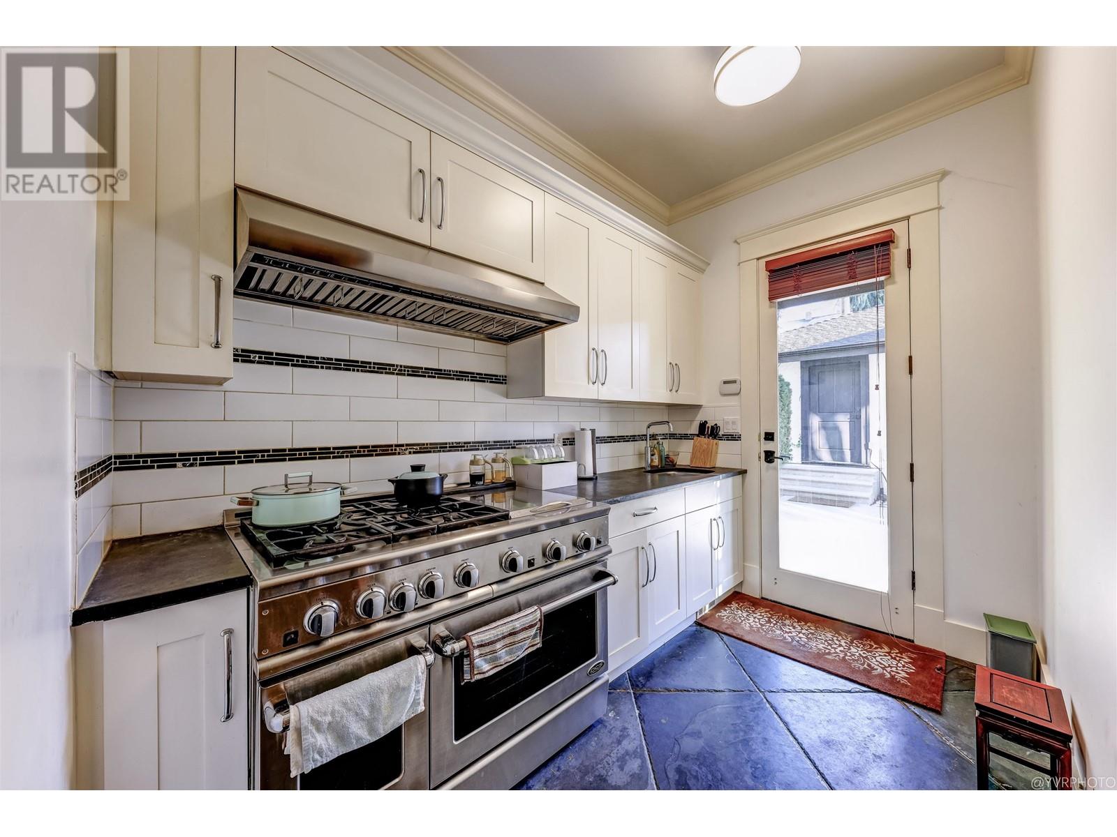 5662 Elm Street, Vancouver, British Columbia  V6N 1A4 - Photo 22 - R2829471