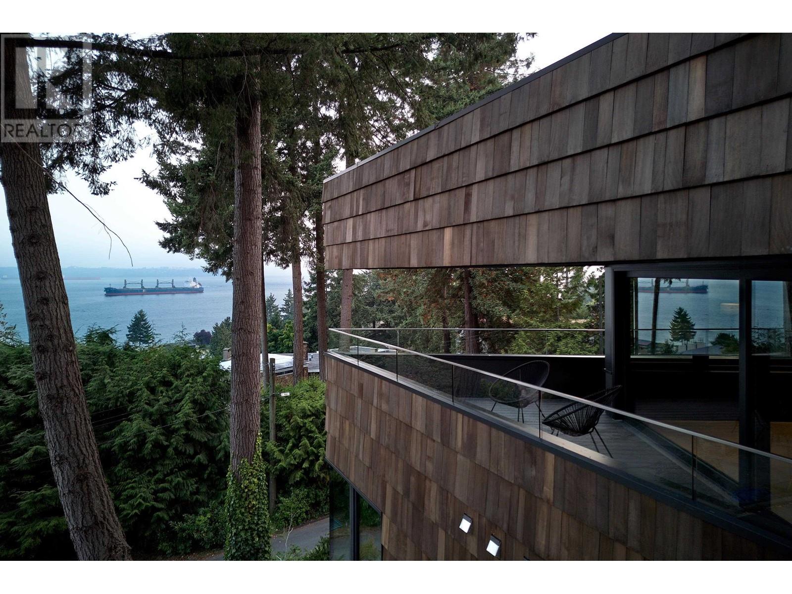 4166 Rose Crescent, West Vancouver, British Columbia  V7V 2N8 - Photo 4 - R2828889
