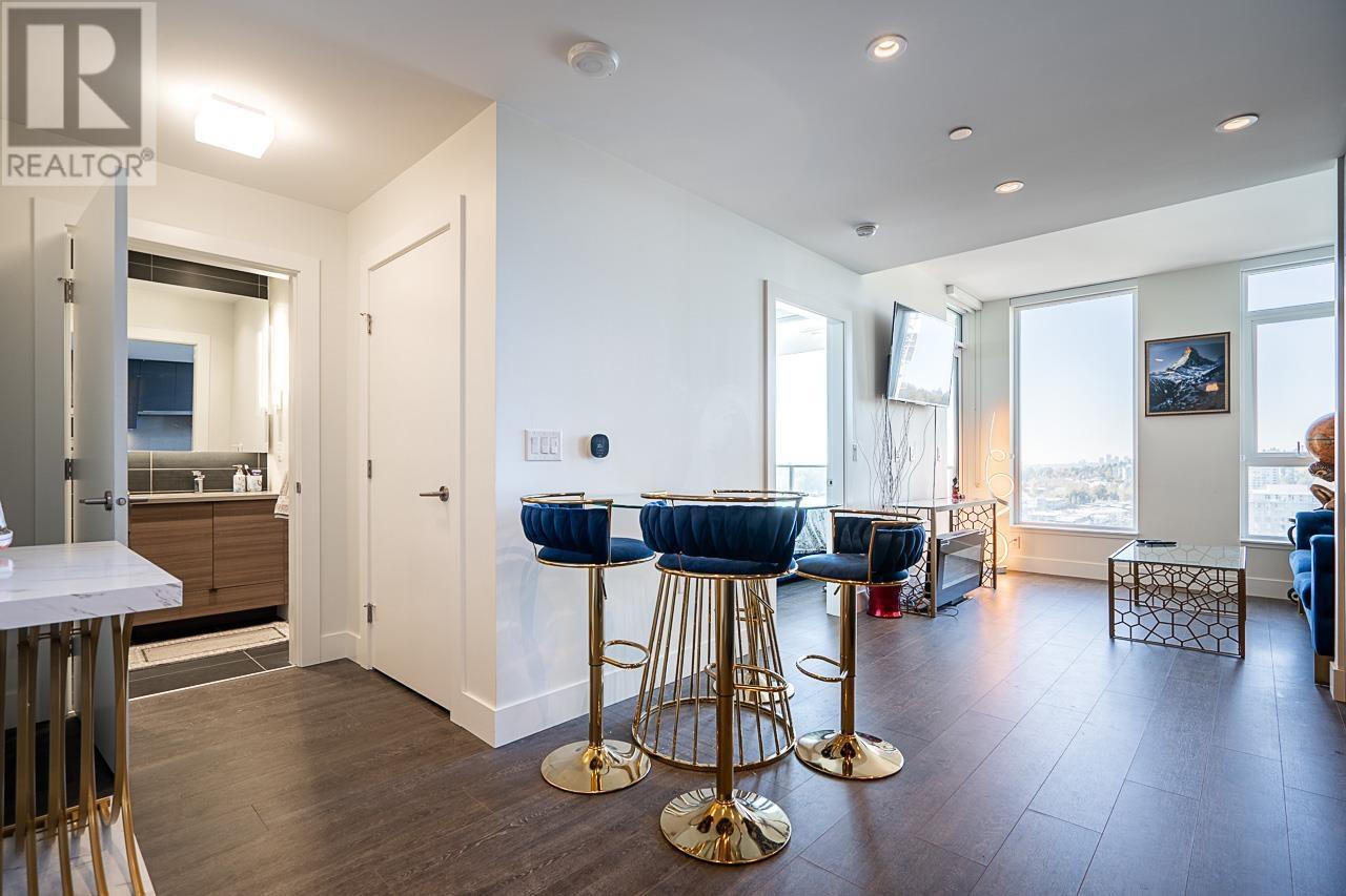 1605 3438 Sawmill Crescent, Vancouver, British Columbia  V5S 0E3 - Photo 2 - R2829711