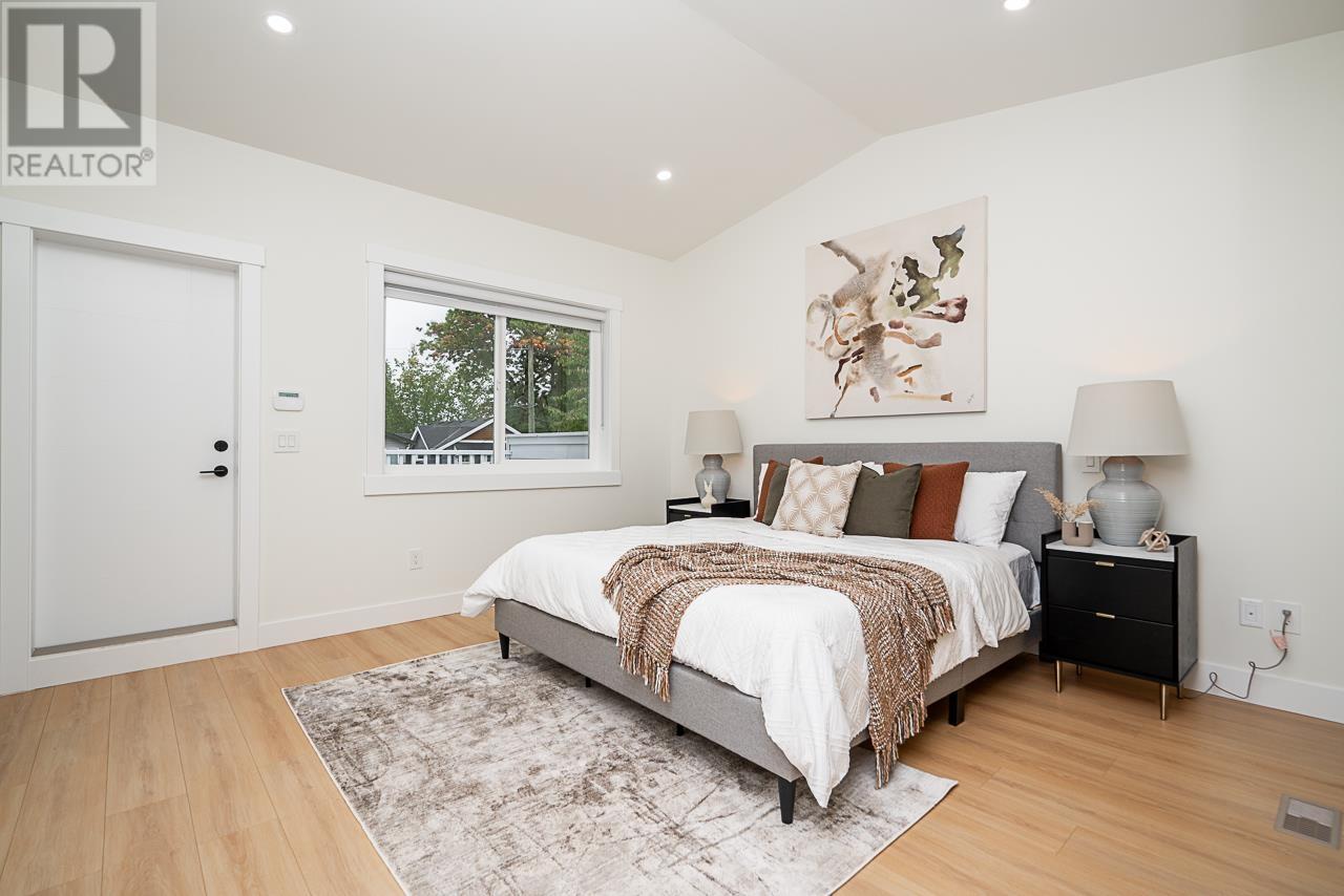 2265 Lobb Avenue, Port Coquitlam, British Columbia  V3C 1M5 - Photo 17 - R2822335