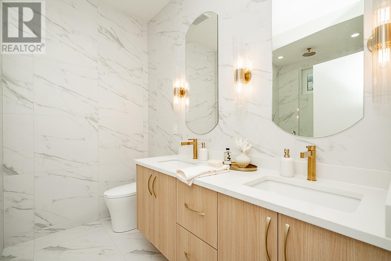 2265 Lobb Avenue, Port Coquitlam, British Columbia  V3C 1M5 - Photo 20 - R2822335