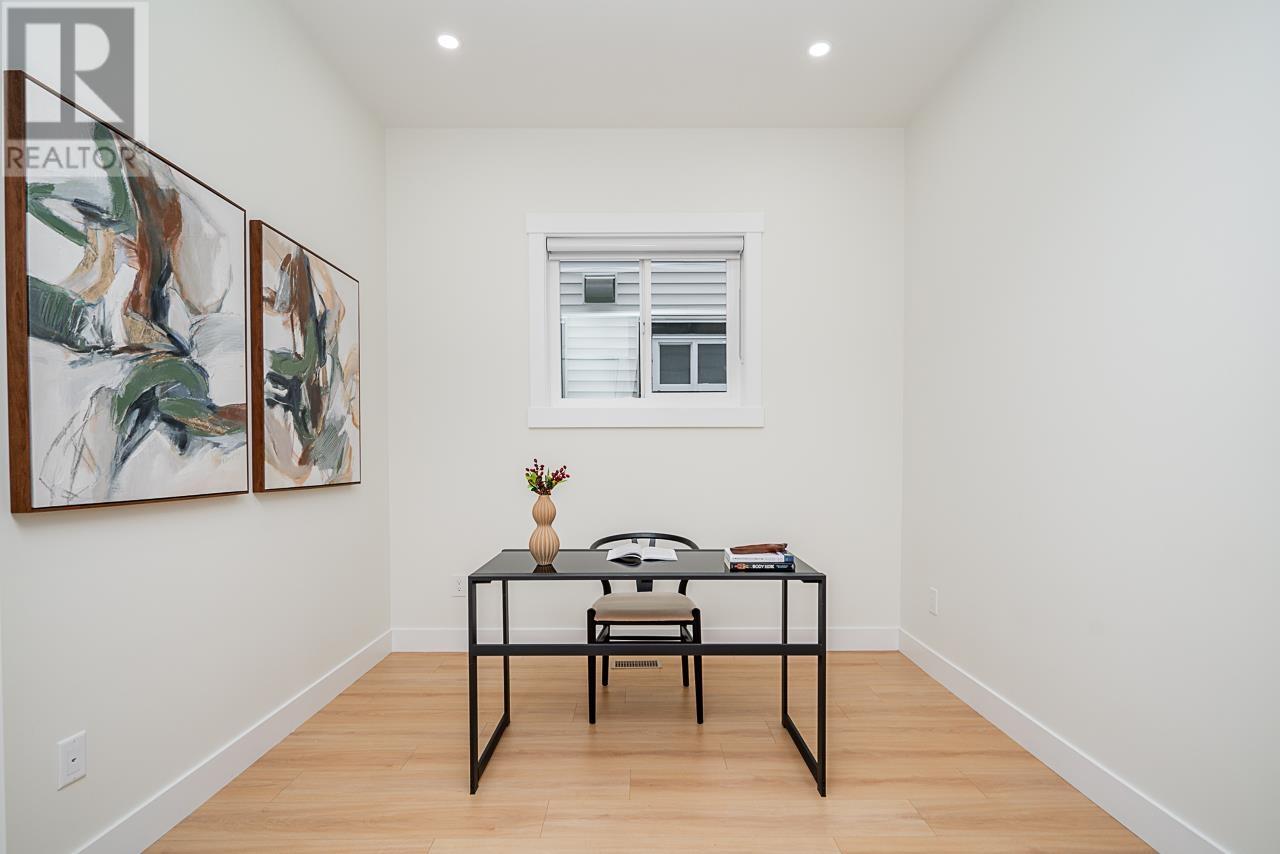 2265 Lobb Avenue, Port Coquitlam, British Columbia  V3C 1M5 - Photo 6 - R2822335