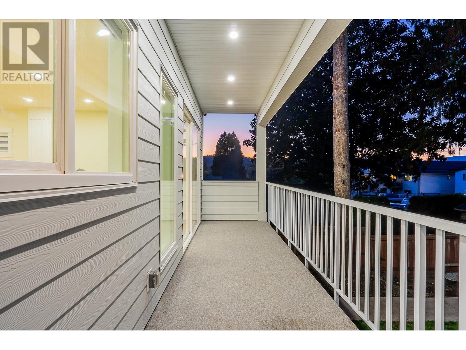 2265 Lobb Avenue, Port Coquitlam, British Columbia  V3C 1M5 - Photo 31 - R2822335