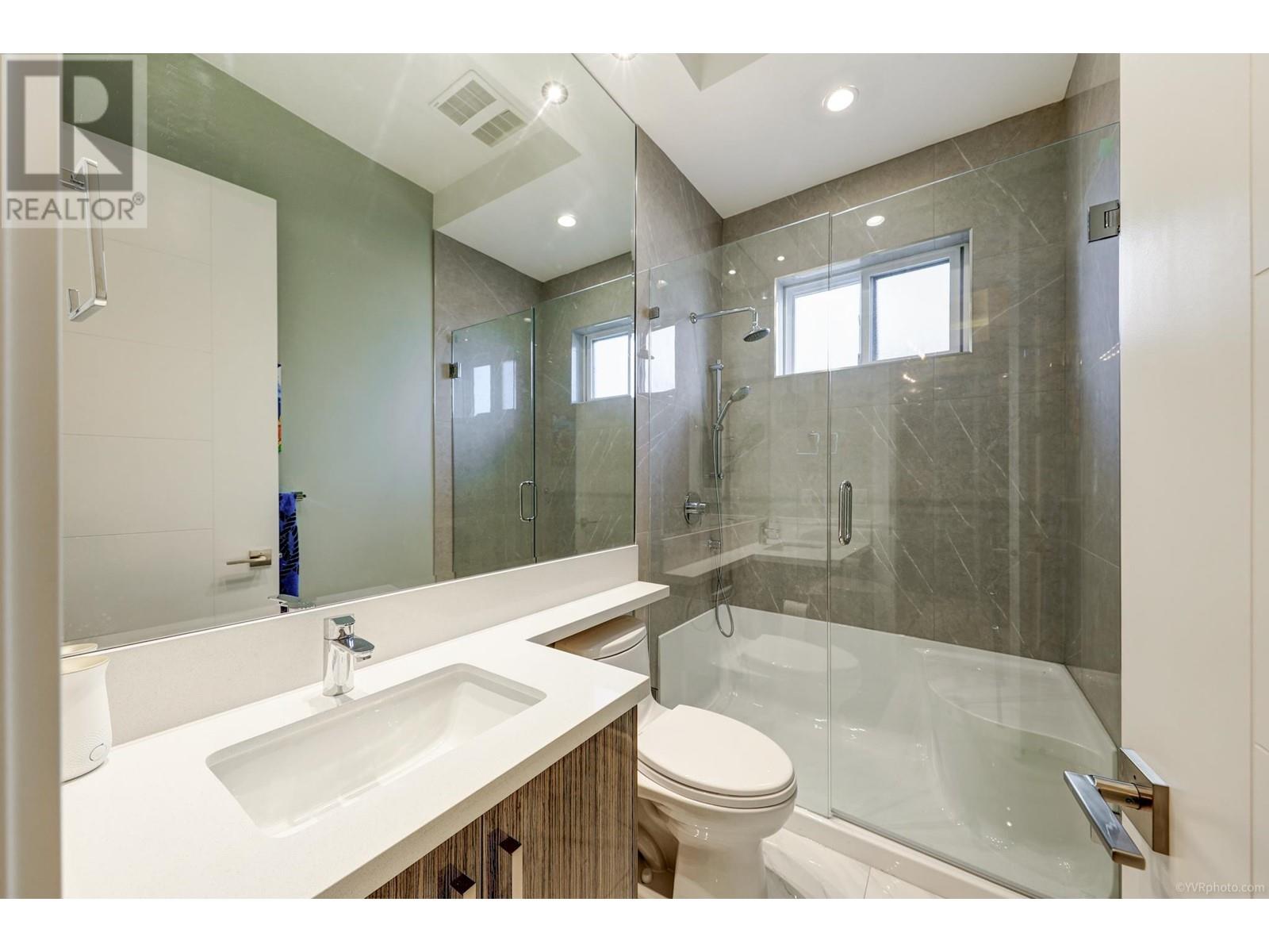 5671 Gibbons Drive, Richmond, British Columbia  V7C 2C6 - Photo 21 - R2828976
