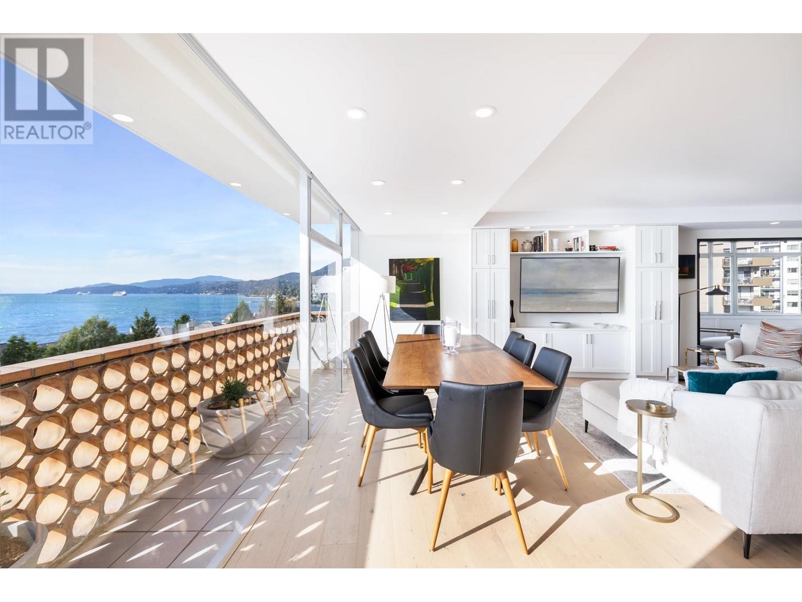 605 2135 Argyle Avenue, West Vancouver, British Columbia  V7V 1A5 - Photo 3 - R2828582