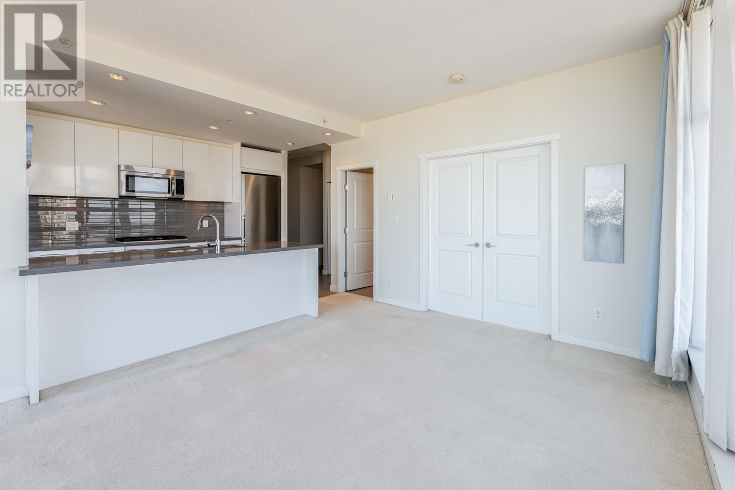 4001 4880 Bennett Street, Burnaby, British Columbia  V5H 0C1 - Photo 6 - R2827039