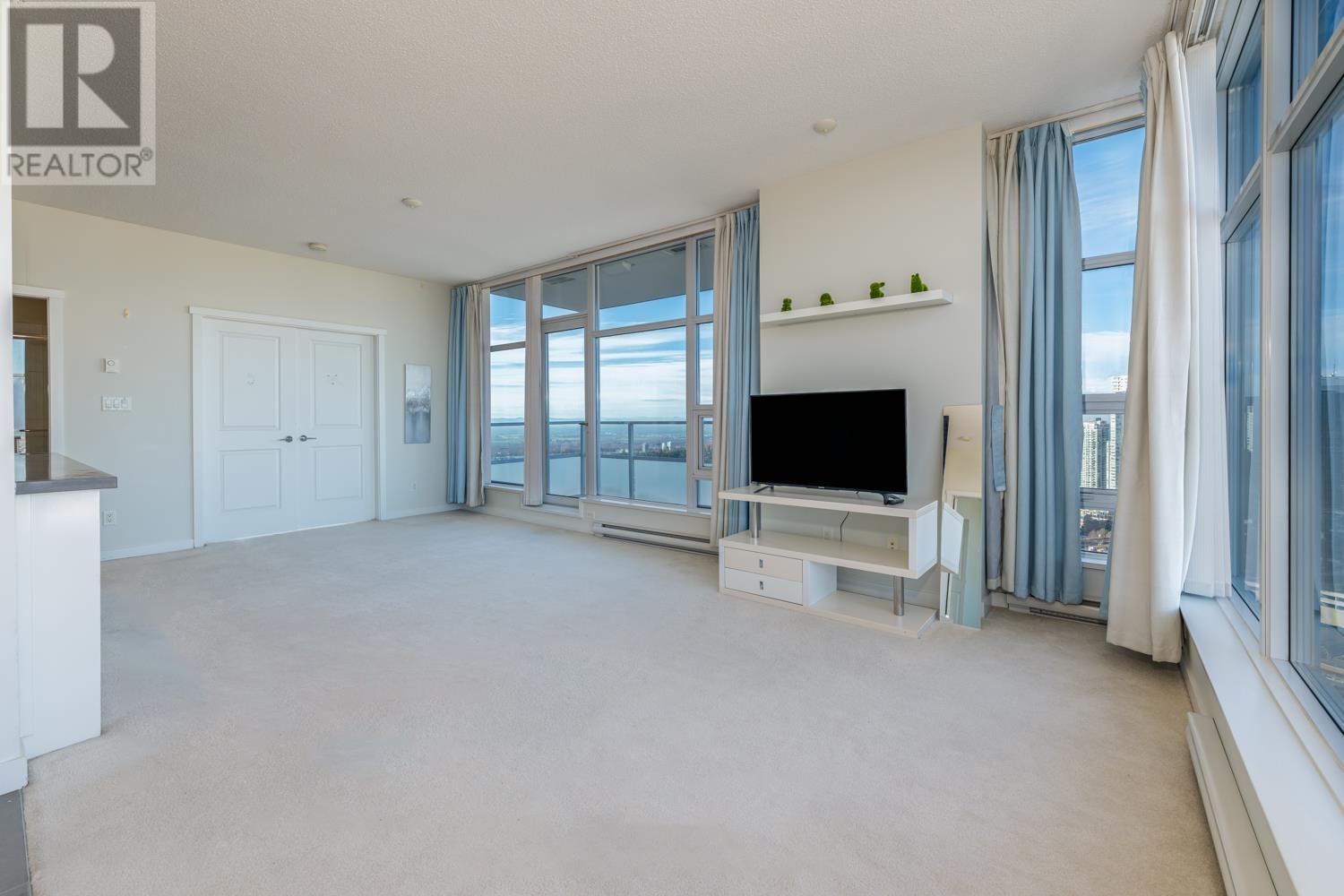 4001 4880 Bennett Street, Burnaby, British Columbia  V5H 0C1 - Photo 8 - R2827039
