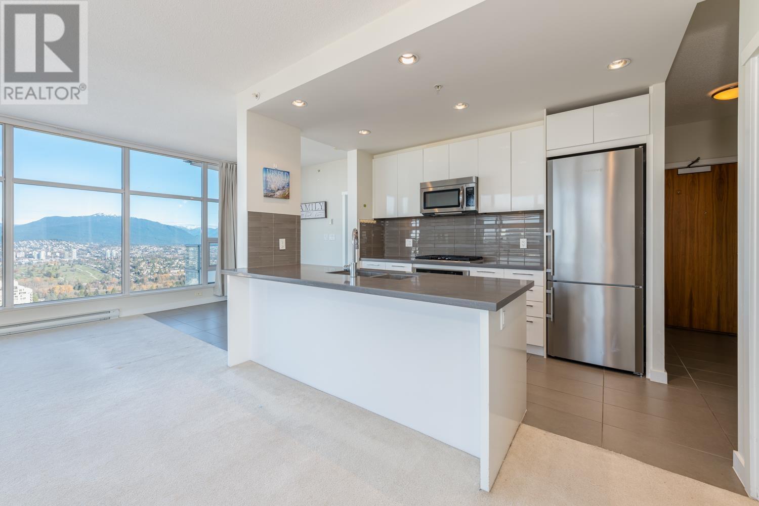 4001 4880 Bennett Street, Burnaby, British Columbia  V5H 0C1 - Photo 4 - R2827039