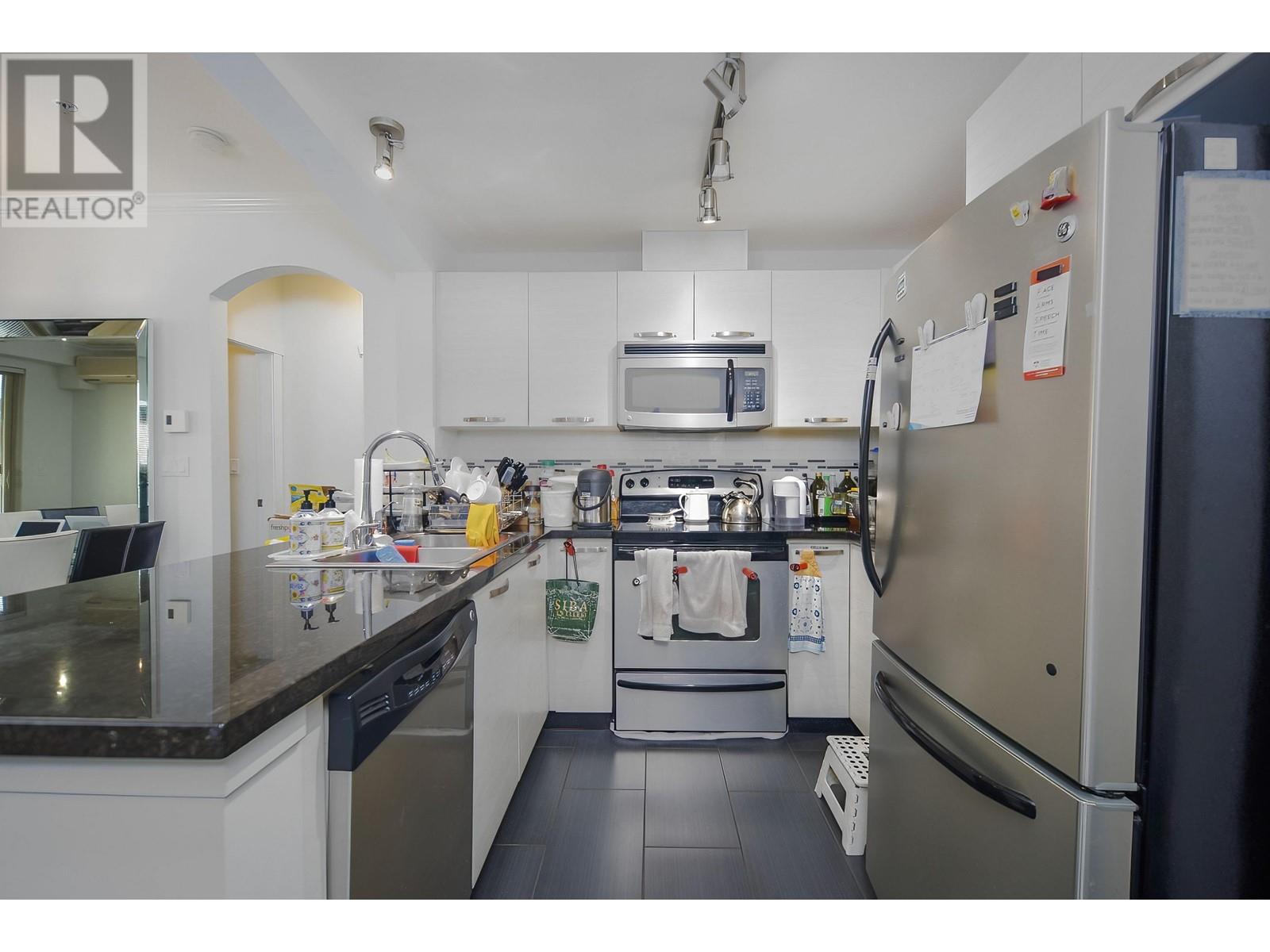 502 7428 Byrnepark Walk, Burnaby, British Columbia  V3N 0B4 - Photo 18 - R2828866