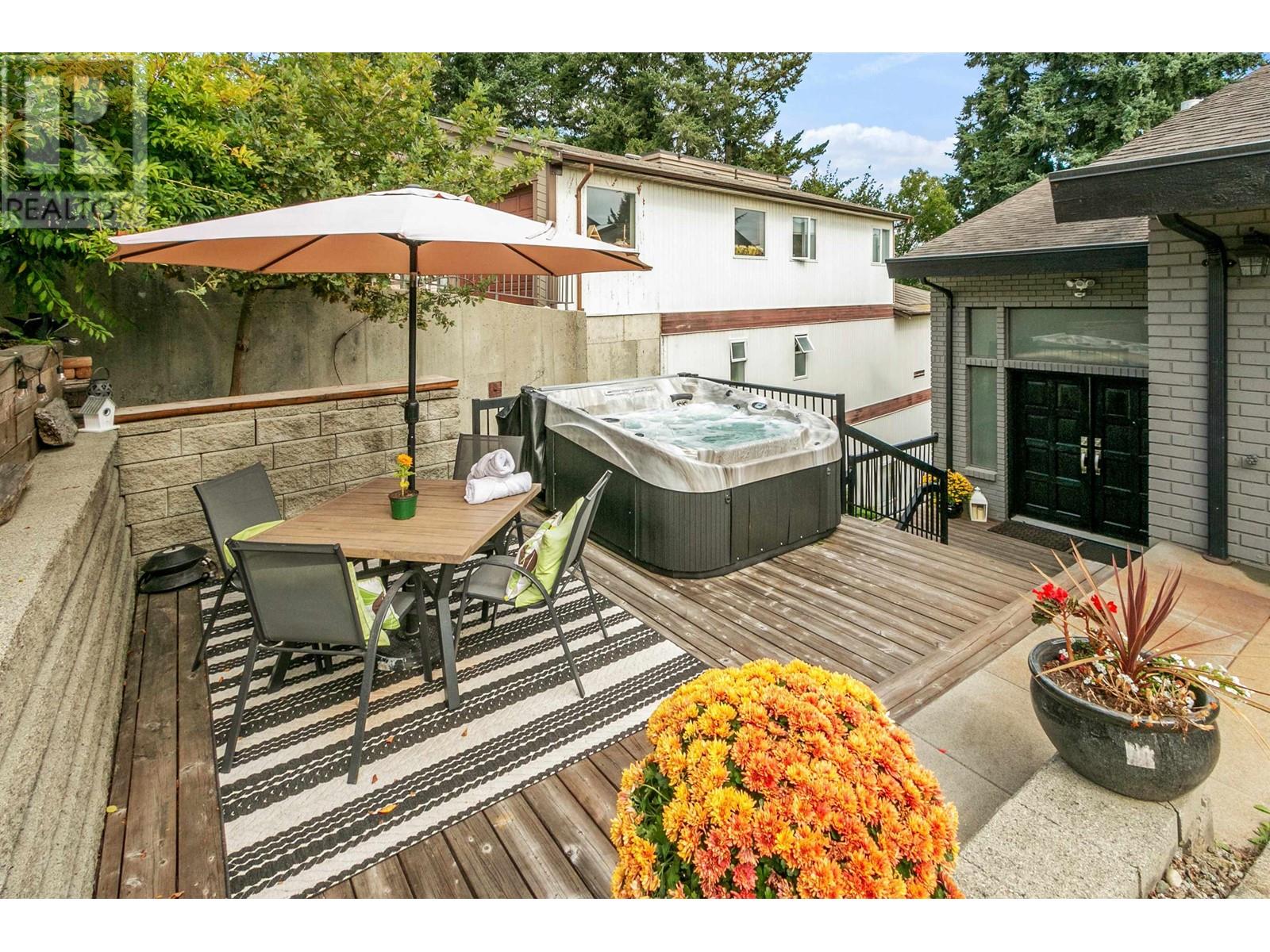 275 Warrick Street, Coquitlam, British Columbia  V3K 6C1 - Photo 4 - R2814860