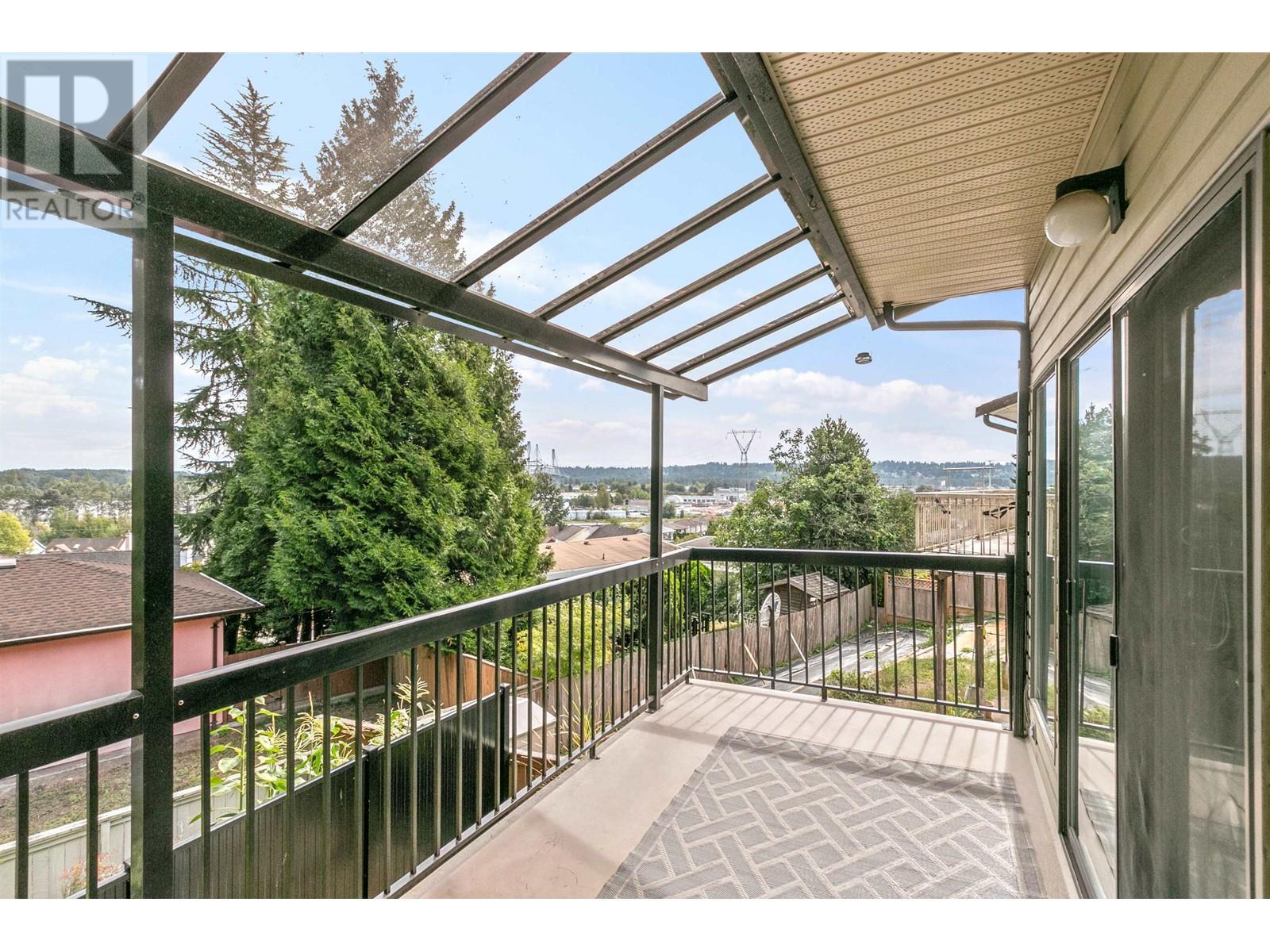 275 Warrick Street, Coquitlam, British Columbia  V3K 6C1 - Photo 8 - R2814860