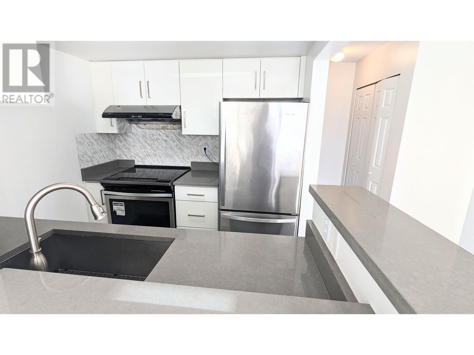 805 55 Tenth Street, New Westminster, British Columbia  V3M 6R5 - Photo 8 - R2829696