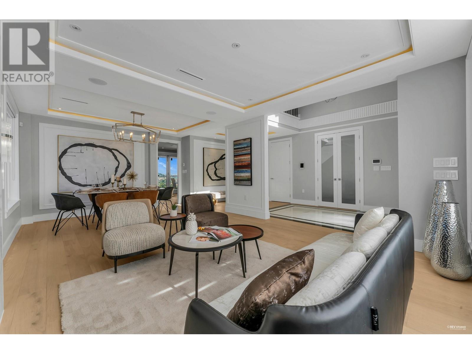 206 N Ellesmere Avenue, Burnaby, British Columbia  V5B 1J8 - Photo 6 - R2829625