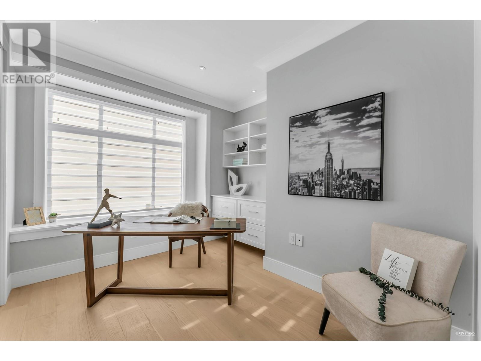206 N Ellesmere Avenue, Burnaby, British Columbia  V5B 1J8 - Photo 10 - R2829625