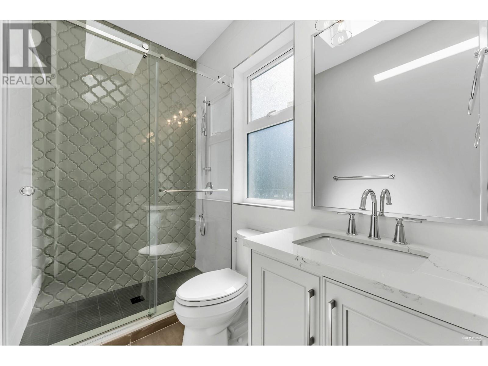 206 N Ellesmere Avenue, Burnaby, British Columbia  V5B 1J8 - Photo 37 - R2829625