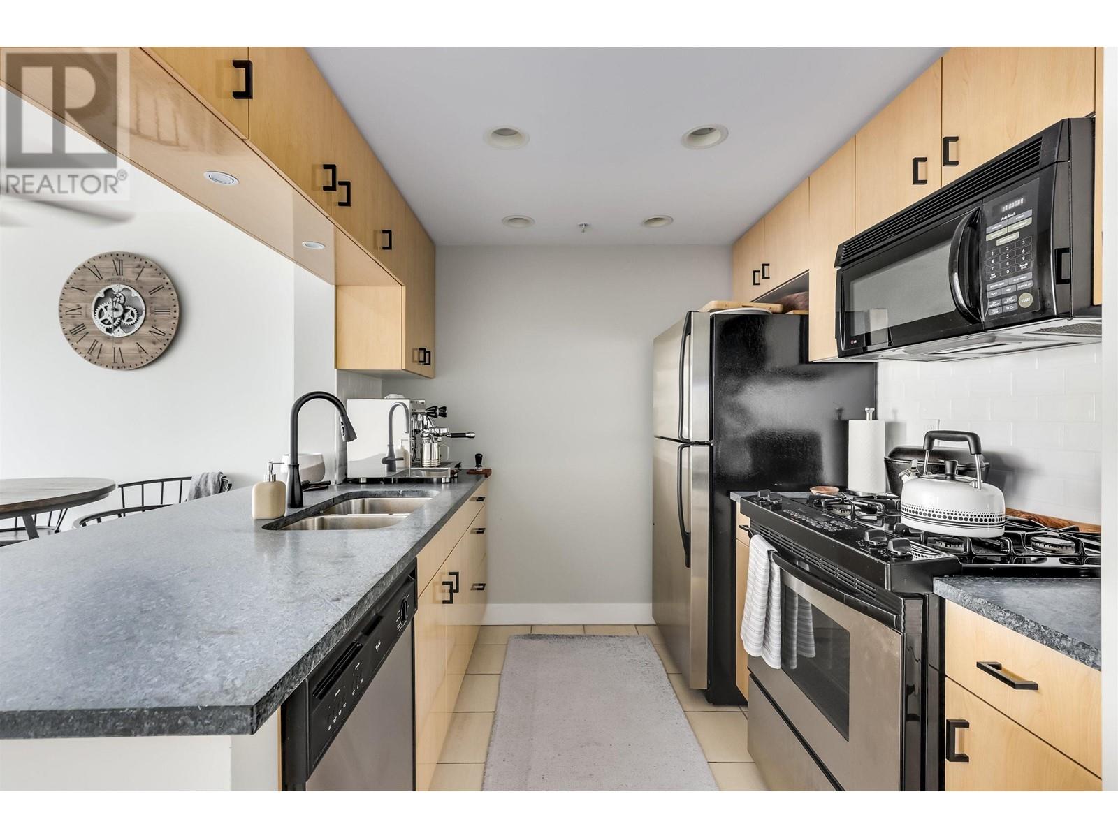2802 1033 Marinaside Crescent, Vancouver, British Columbia  V6Z 3A3 - Photo 8 - R2829752