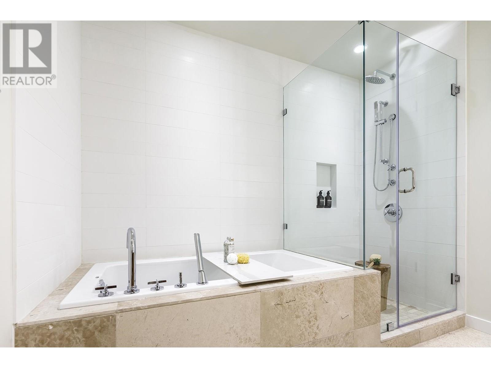 506 788 Arthur Erickson Place, West Vancouver, British Columbia  V7T 0B6 - Photo 11 - R2829781