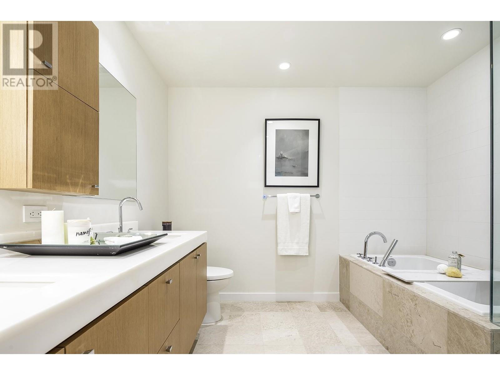 506 788 Arthur Erickson Place, West Vancouver, British Columbia  V7T 0B6 - Photo 12 - R2829781