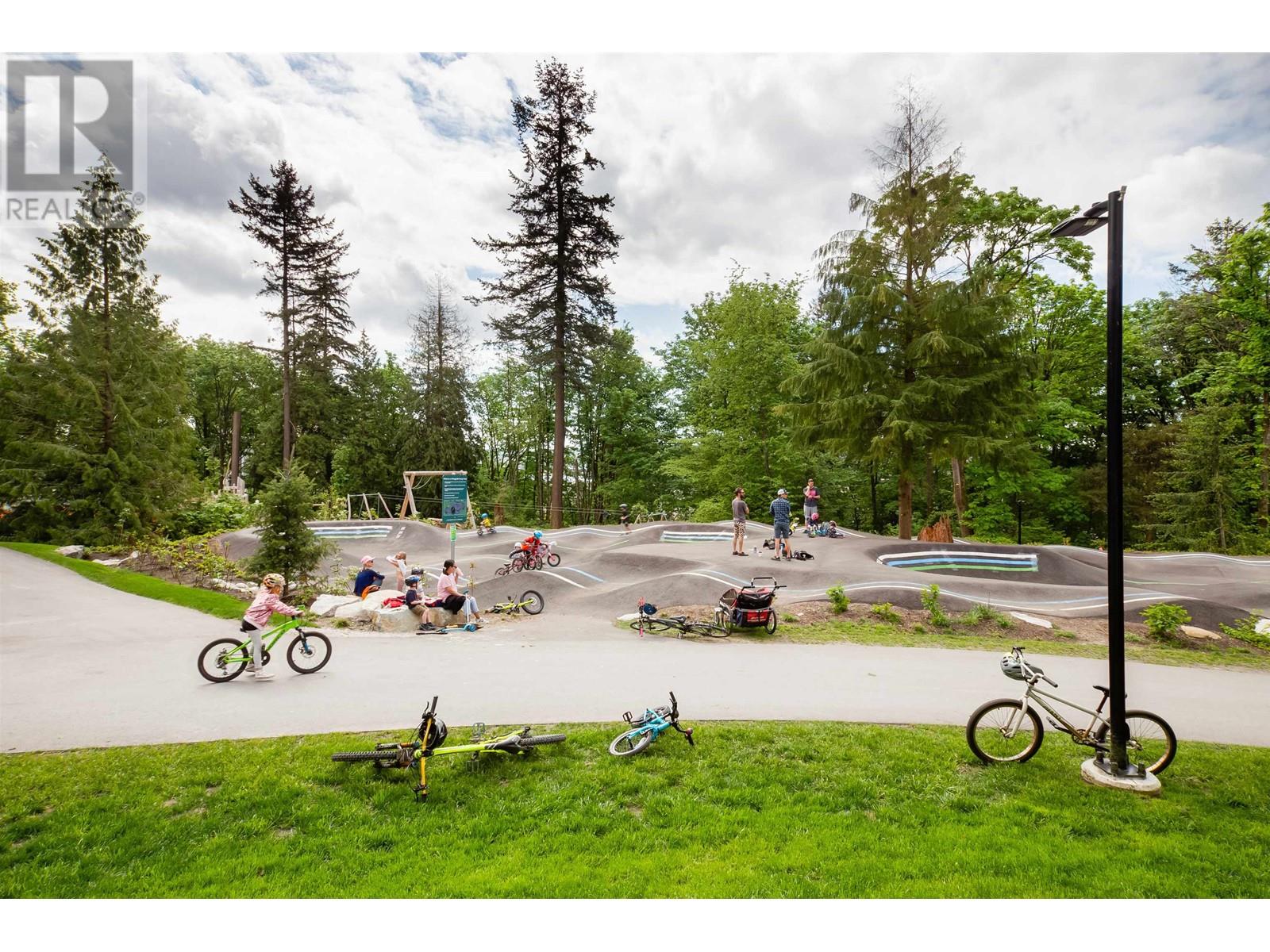 114 747 E 3rd Street, North Vancouver, British Columbia  V7L 1G8 - Photo 29 - R2829786