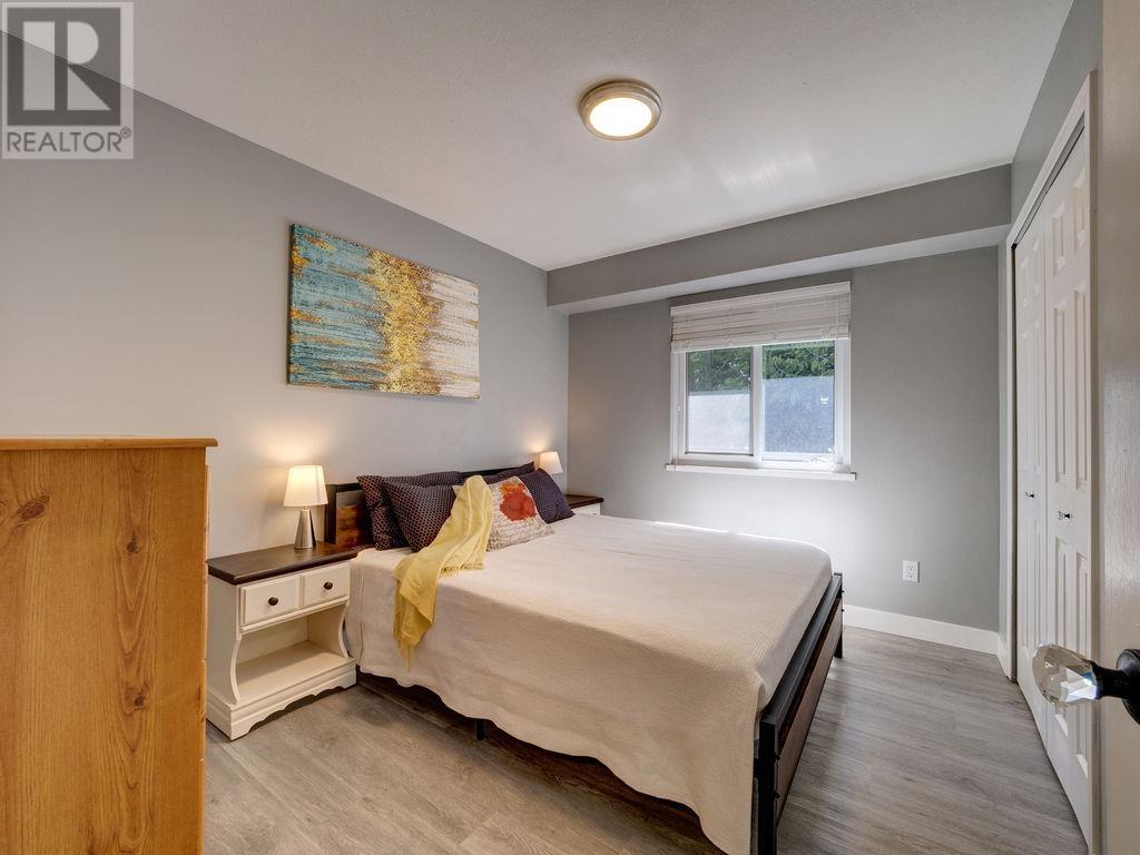 7843 Eagle Drive, Halfmoon Bay, British Columbia  V7Z 1A3 - Photo 14 - R2829742