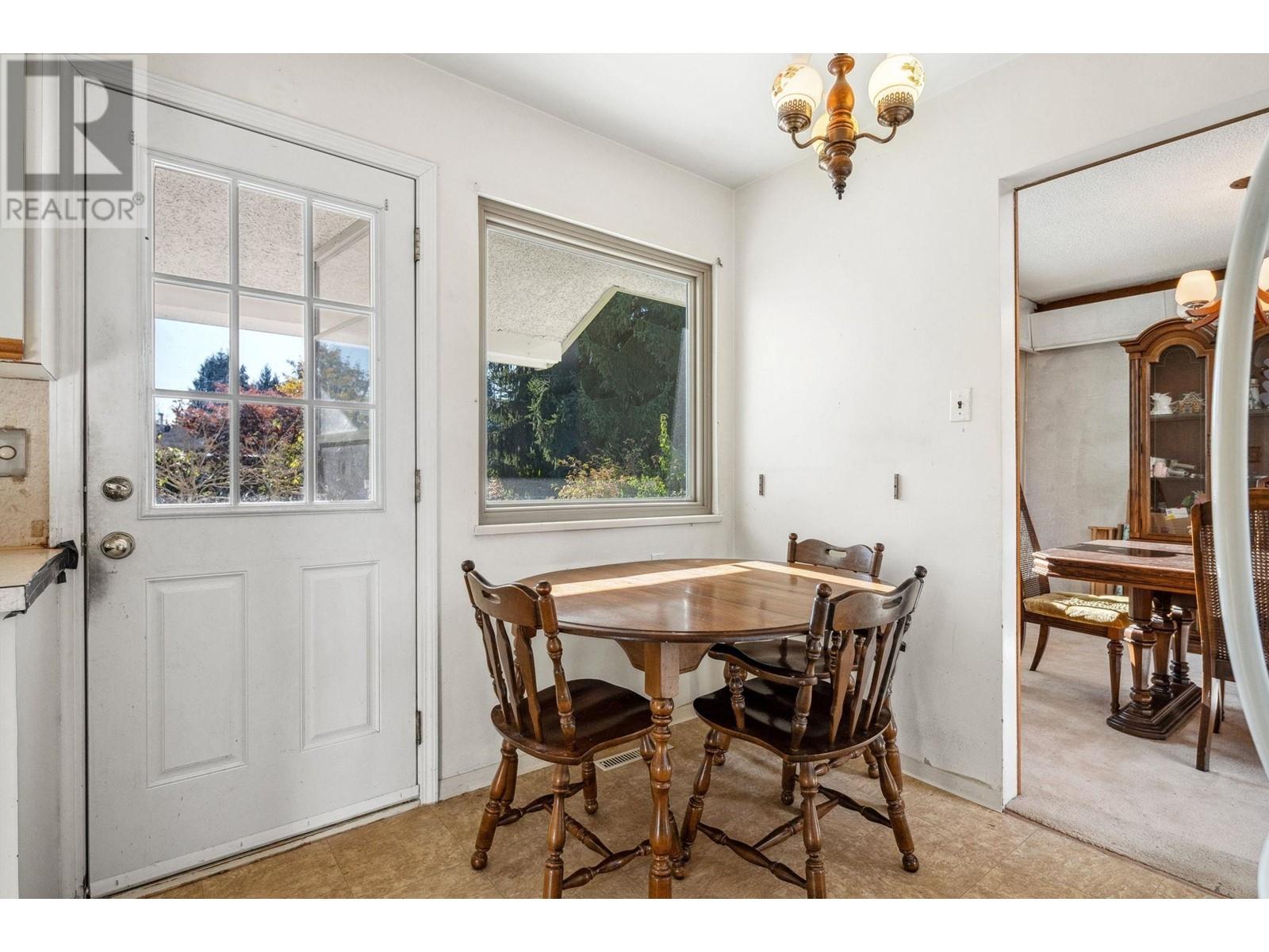 1840 Grover Avenue, Coquitlam, British Columbia  V3J 3G6 - Photo 14 - R2829424