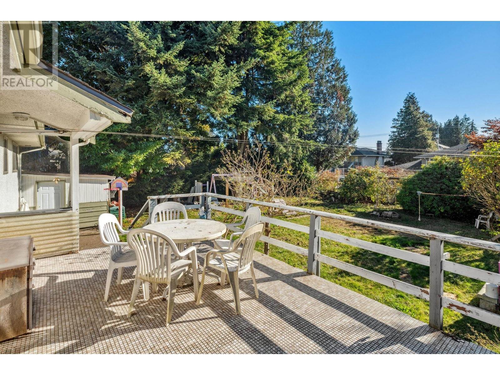 1840 Grover Avenue, Coquitlam, British Columbia  V3J 3G6 - Photo 28 - R2829424