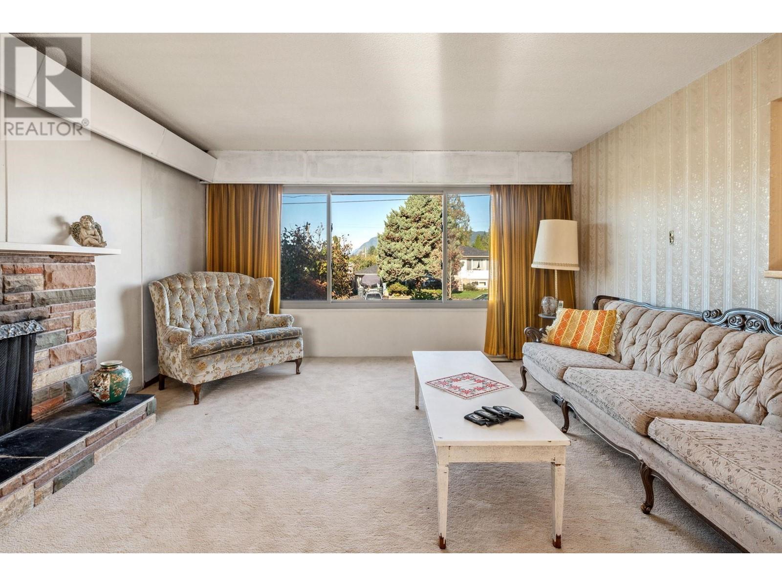 1840 Grover Avenue, Coquitlam, British Columbia  V3J 3G6 - Photo 8 - R2829424