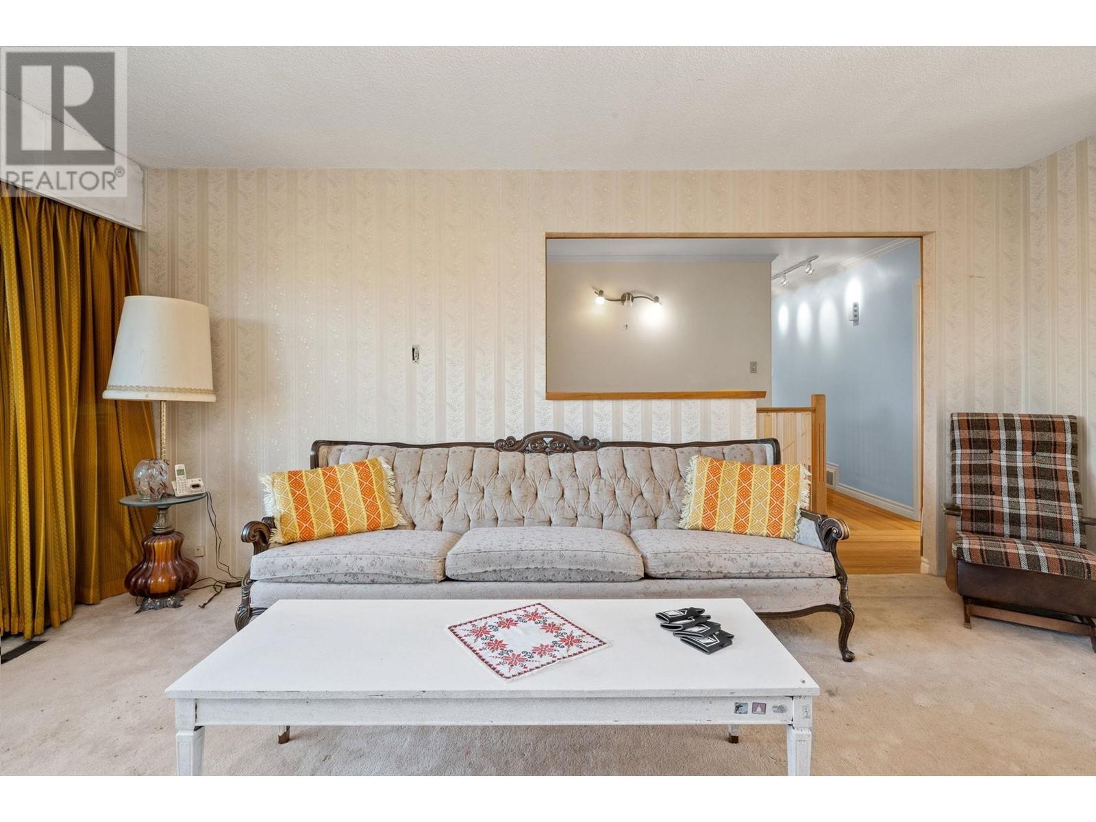 1840 Grover Avenue, Coquitlam, British Columbia  V3J 3G6 - Photo 10 - R2829424