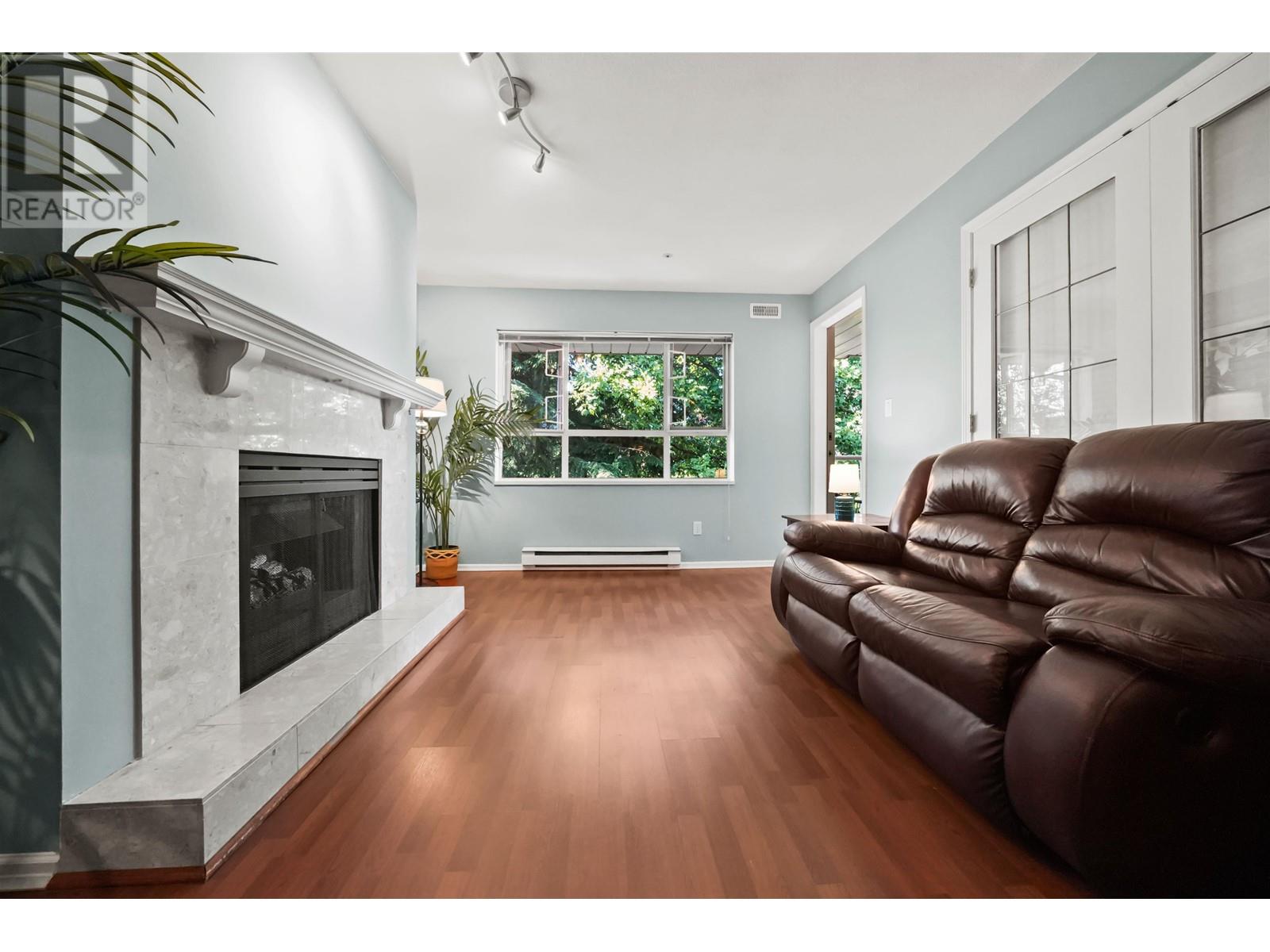 308 5577 Smith Avenue, Burnaby, British Columbia  V5H 2K7 - Photo 5 - R2804667