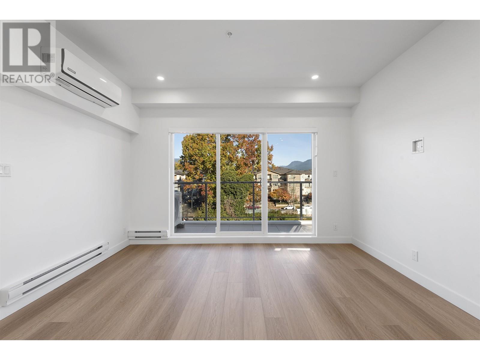 401 2331 Kelly Avenue, Port Coquitlam, British Columbia  V3C 1Y3 - Photo 10 - R2829723