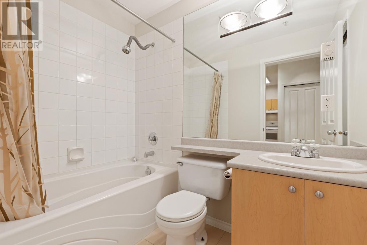 102 580 Twelfth Street, New Westminster, British Columbia  V3M 4H9 - Photo 15 - R2826962