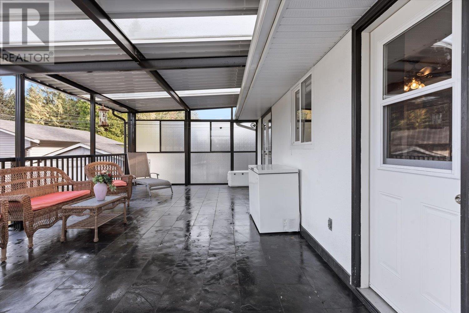 2331 Como Lake Avenue, Coquitlam, British Columbia  V3J 3R7 - Photo 31 - R2829564