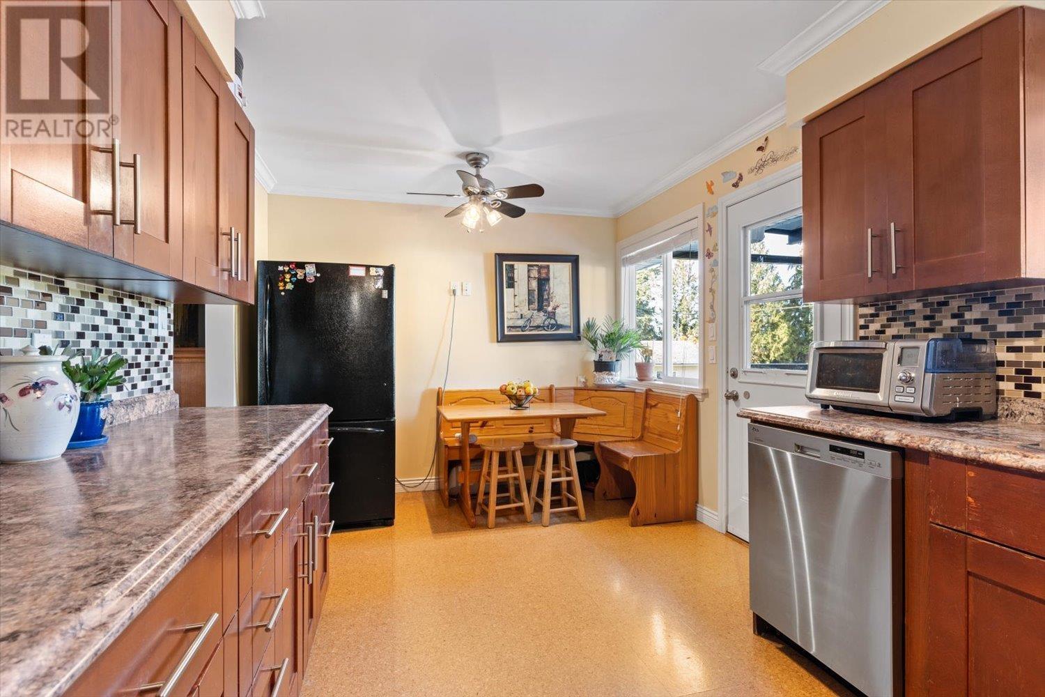 2331 Como Lake Avenue, Coquitlam, British Columbia  V3J 3R7 - Photo 5 - R2829564