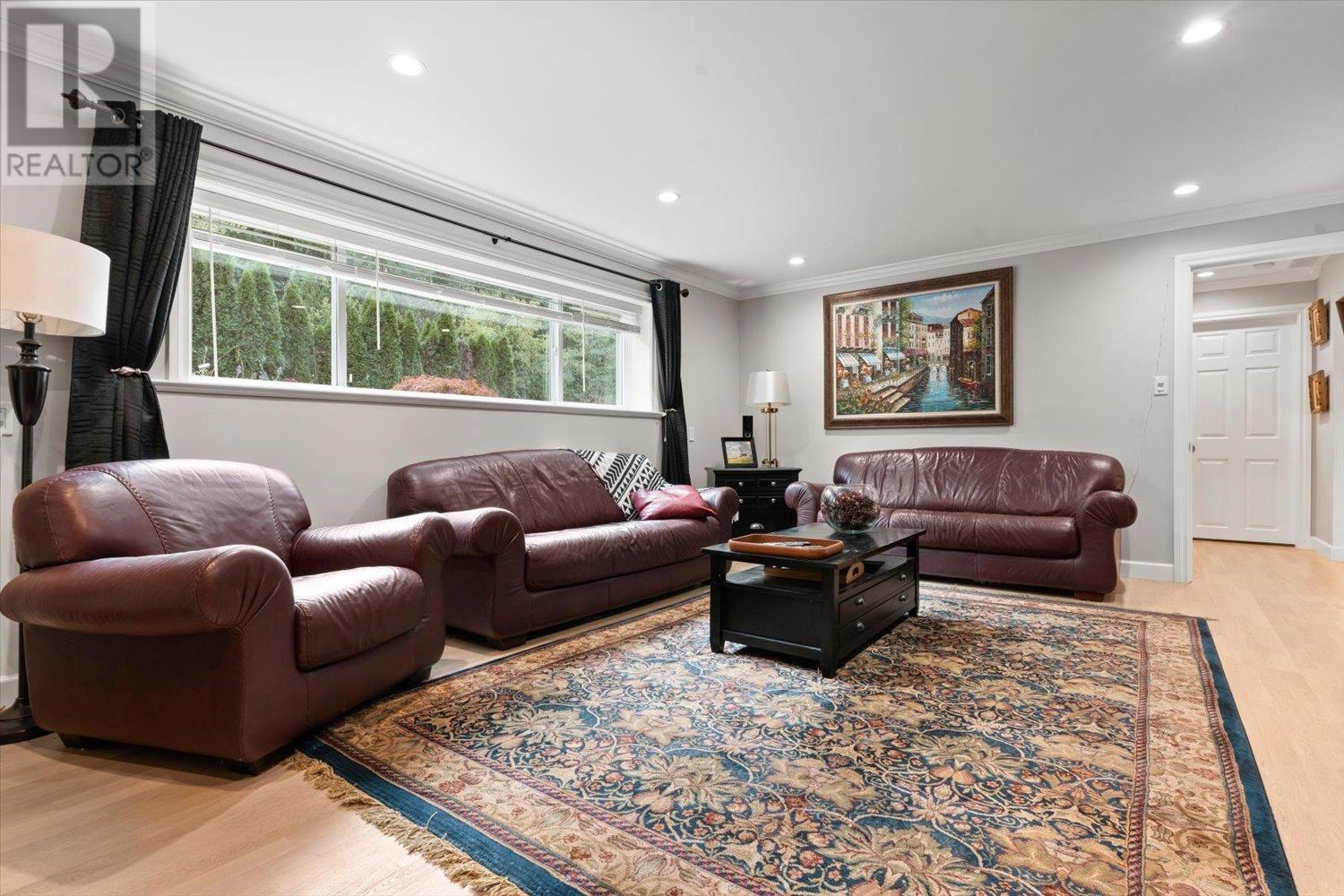 2331 Como Lake Avenue, Coquitlam, British Columbia  V3J 3R7 - Photo 17 - R2829564