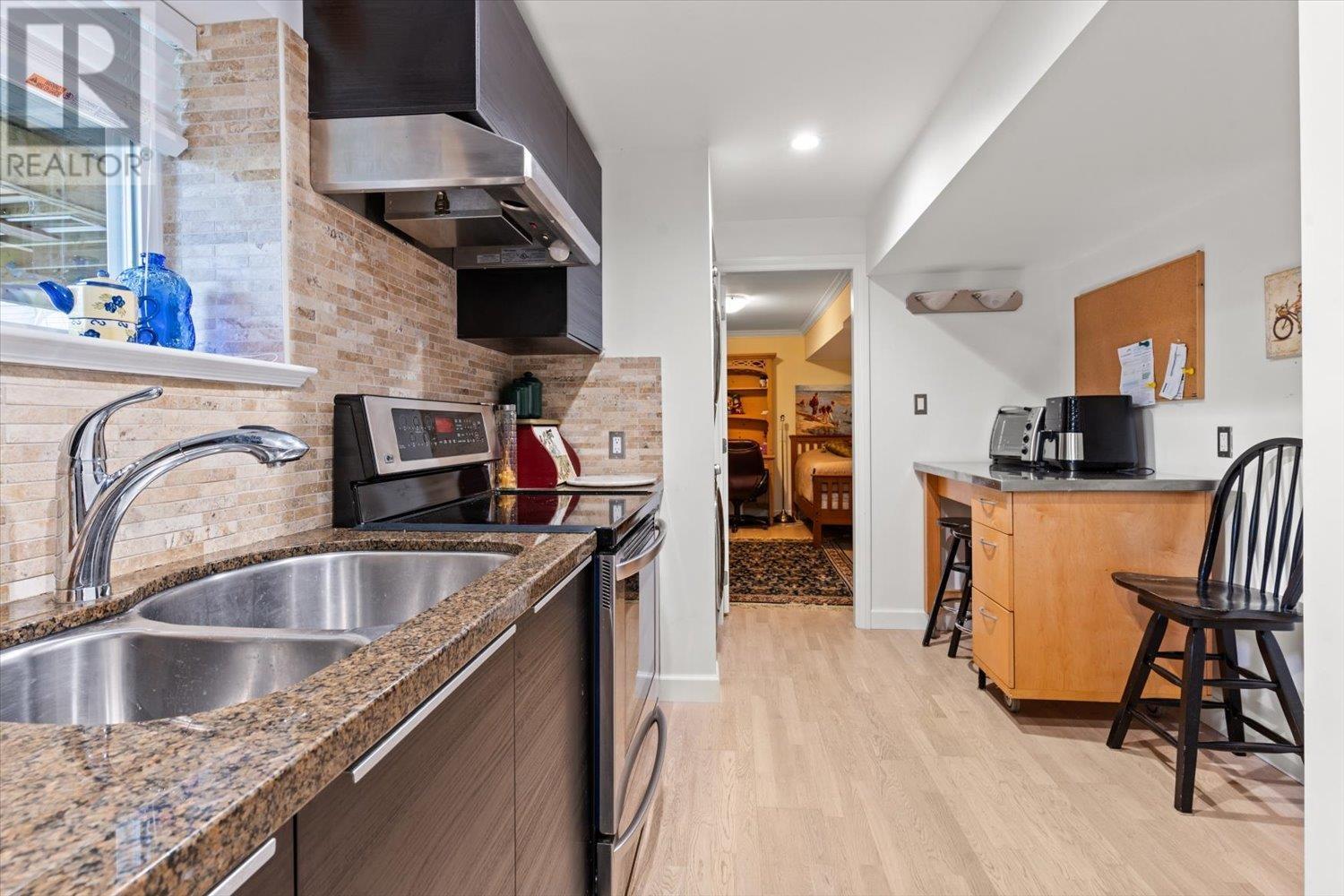 2331 Como Lake Avenue, Coquitlam, British Columbia  V3J 3R7 - Photo 19 - R2829564