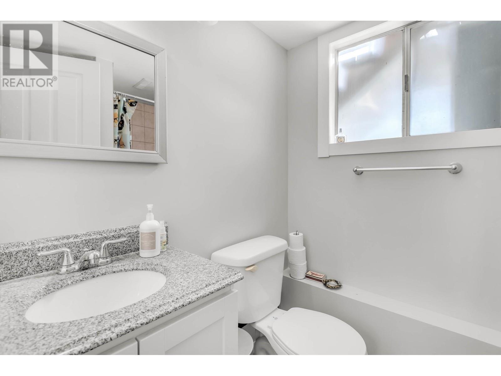 21686 123 Avenue, Maple Ridge, British Columbia  V2X 4C3 - Photo 27 - R2829790