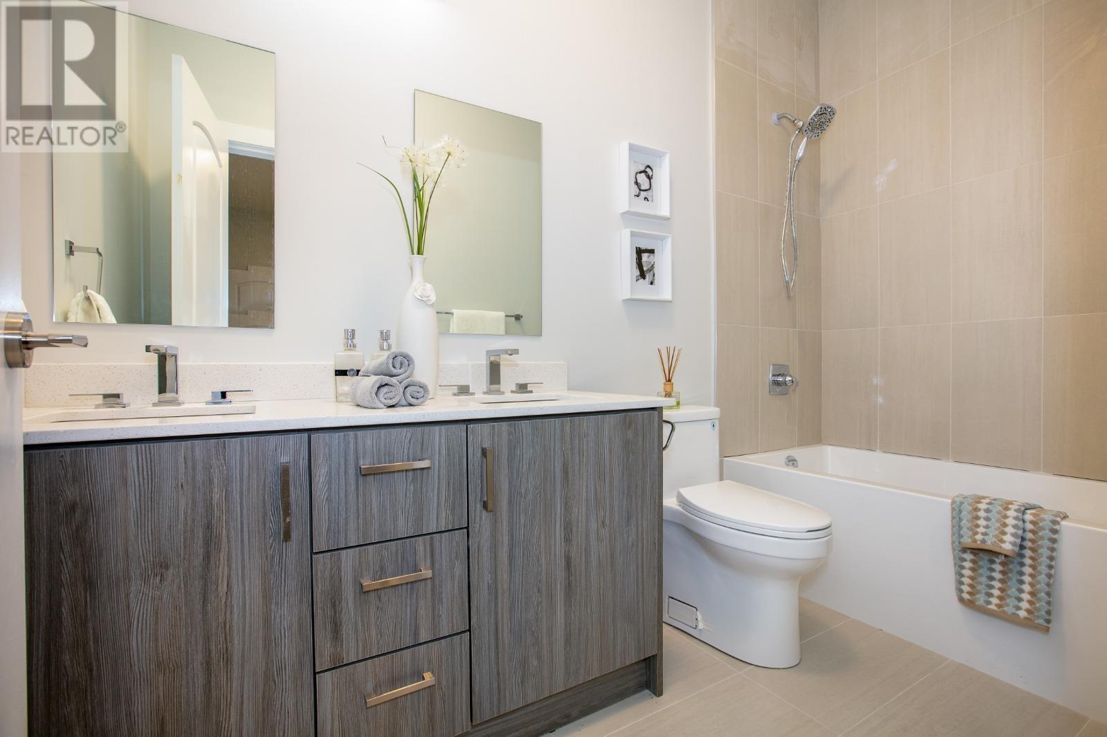 207 232 Sixth Street, New Westminster, British Columbia  V3L 3A4 - Photo 12 - R2829149