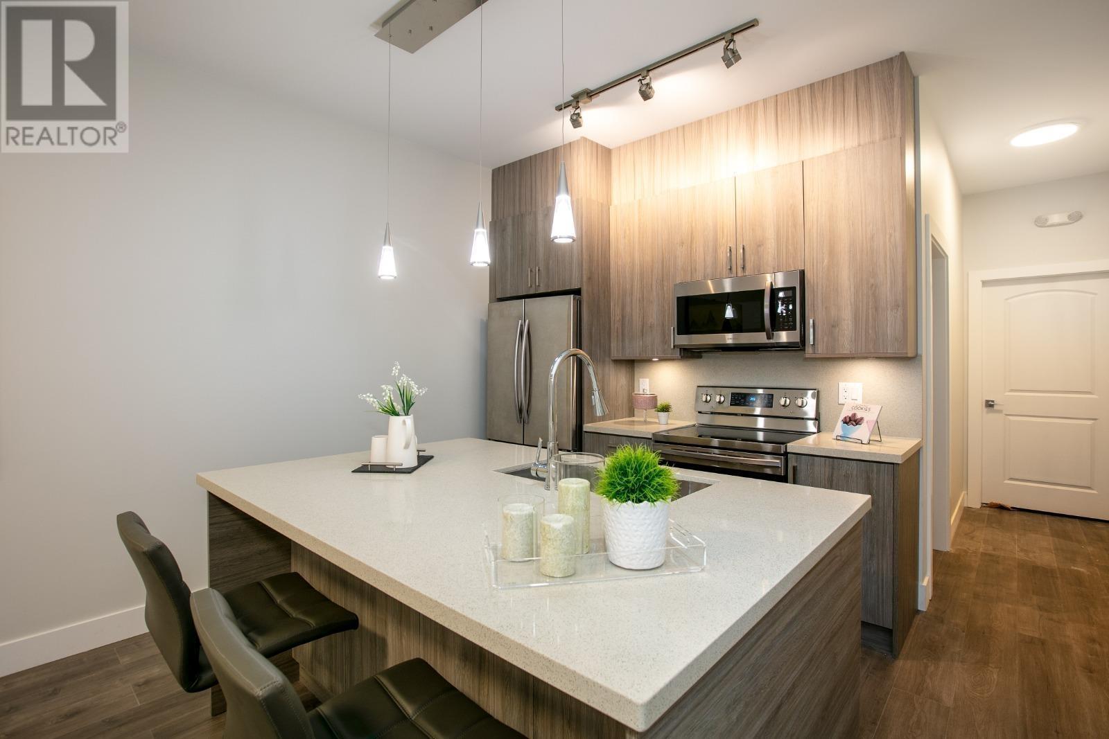 207 232 Sixth Street, New Westminster, British Columbia  V3L 3A4 - Photo 7 - R2829149