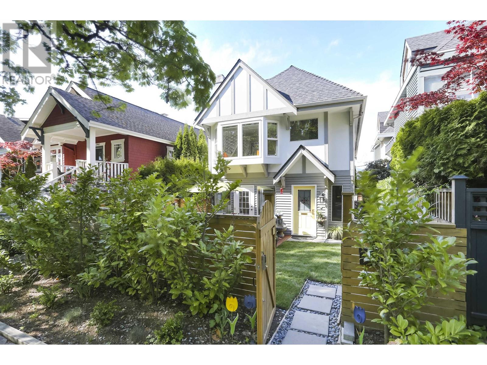 2977 W 6TH AVENUE, vancouver, British Columbia