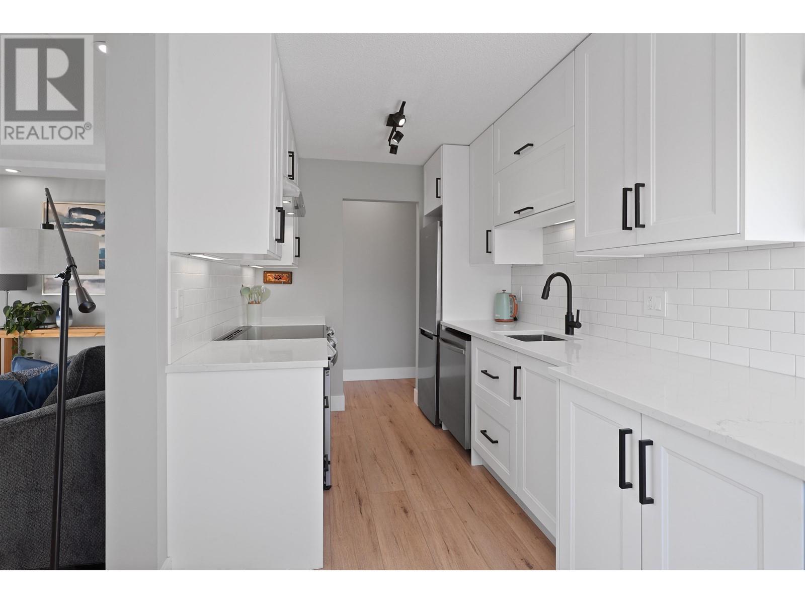 301 264 W 2nd Street, North Vancouver, British Columbia  V7M 1C8 - Photo 13 - R2829819