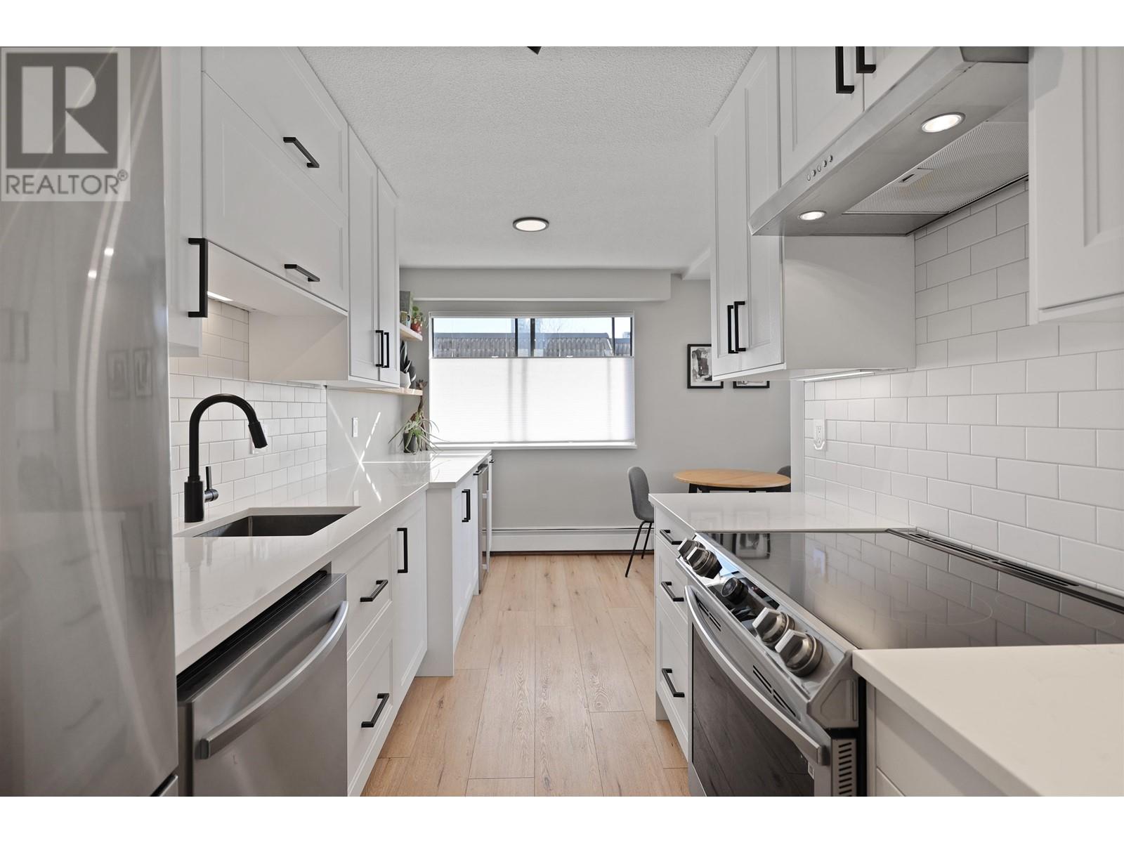 301 264 W 2nd Street, North Vancouver, British Columbia  V7M 1C8 - Photo 14 - R2829819