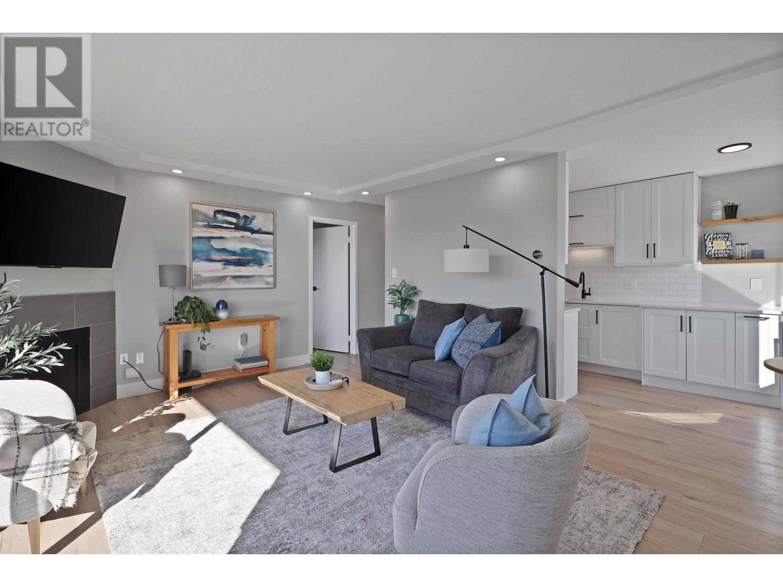 301 264 W 2nd Street, North Vancouver, British Columbia  V7M 1C8 - Photo 8 - R2829819