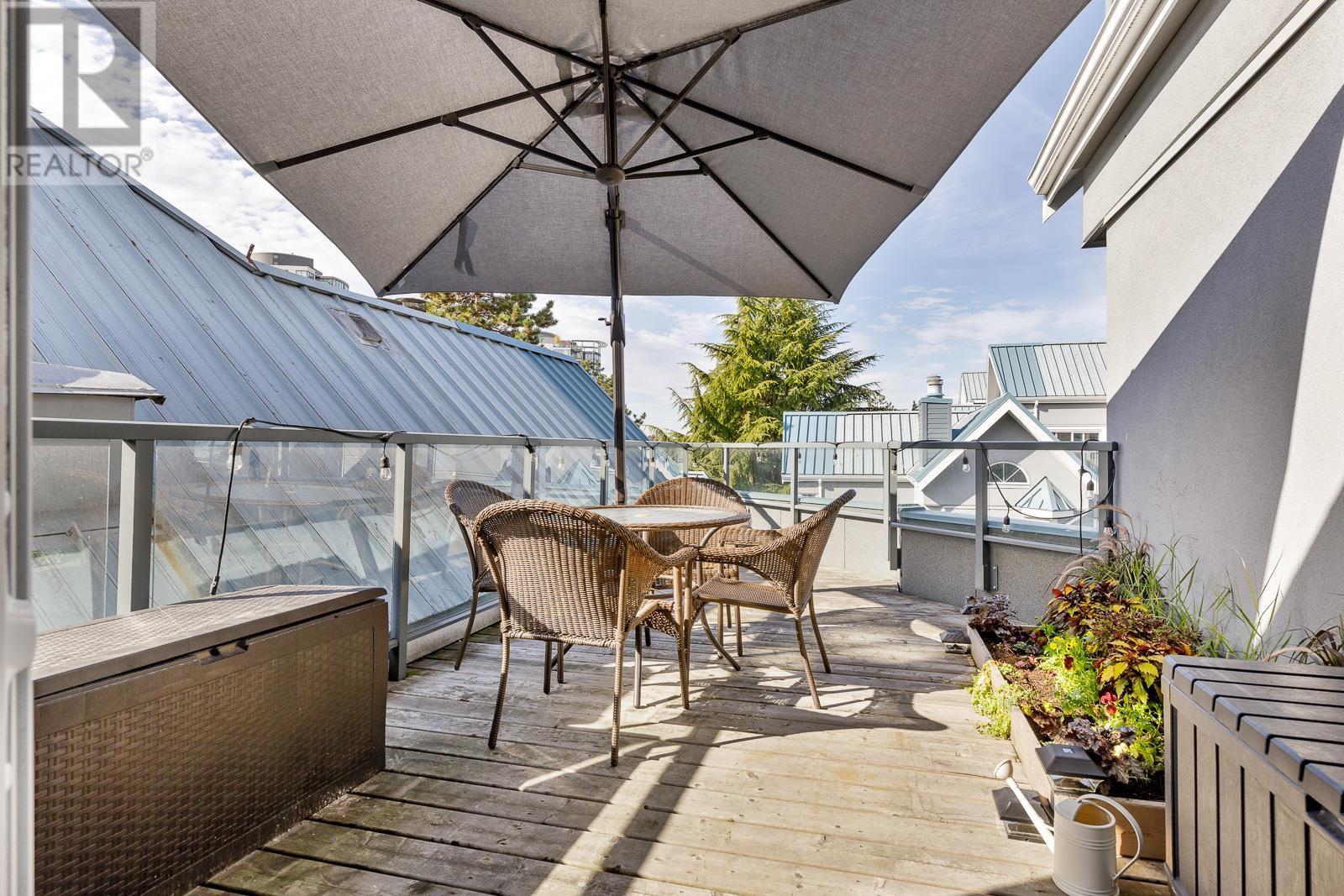 401 1345 W 4th Avenue, Vancouver, British Columbia  V6H 3Y8 - Photo 2 - R2829864
