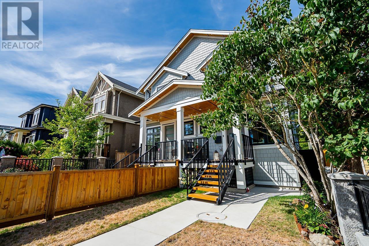 2749 E 54TH AVENUE, vancouver, British Columbia