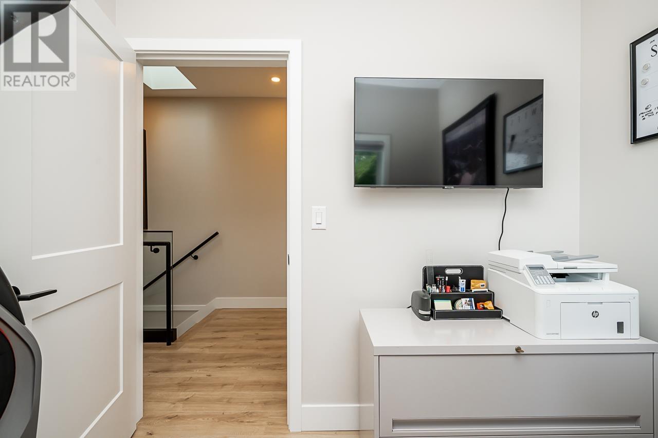 2749 E 54th Avenue, Vancouver, British Columbia  V5S 1X7 - Photo 30 - R2829875