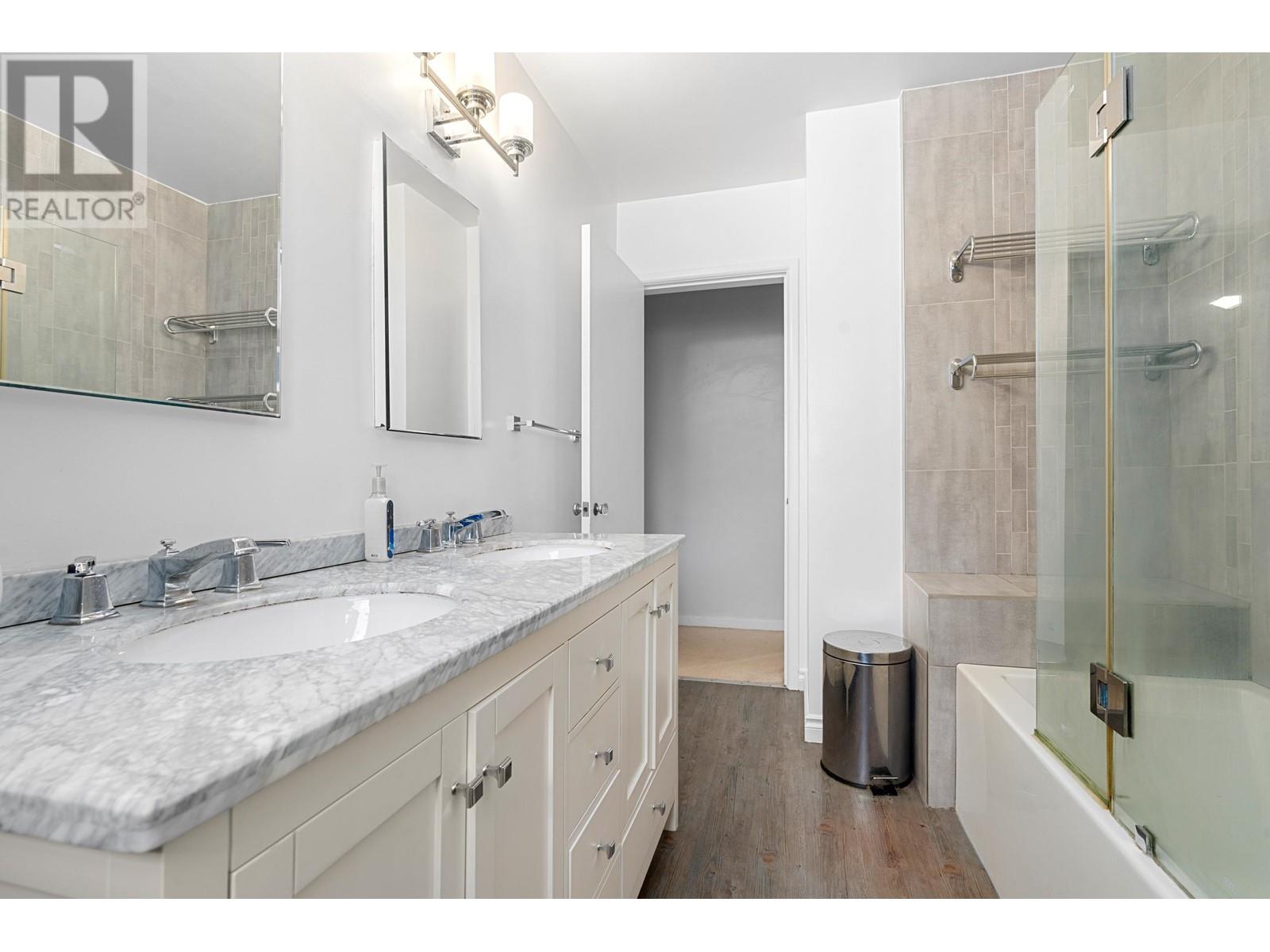 6220 Canada Way, Burnaby, British Columbia  V5E 3P2 - Photo 15 - R2829798