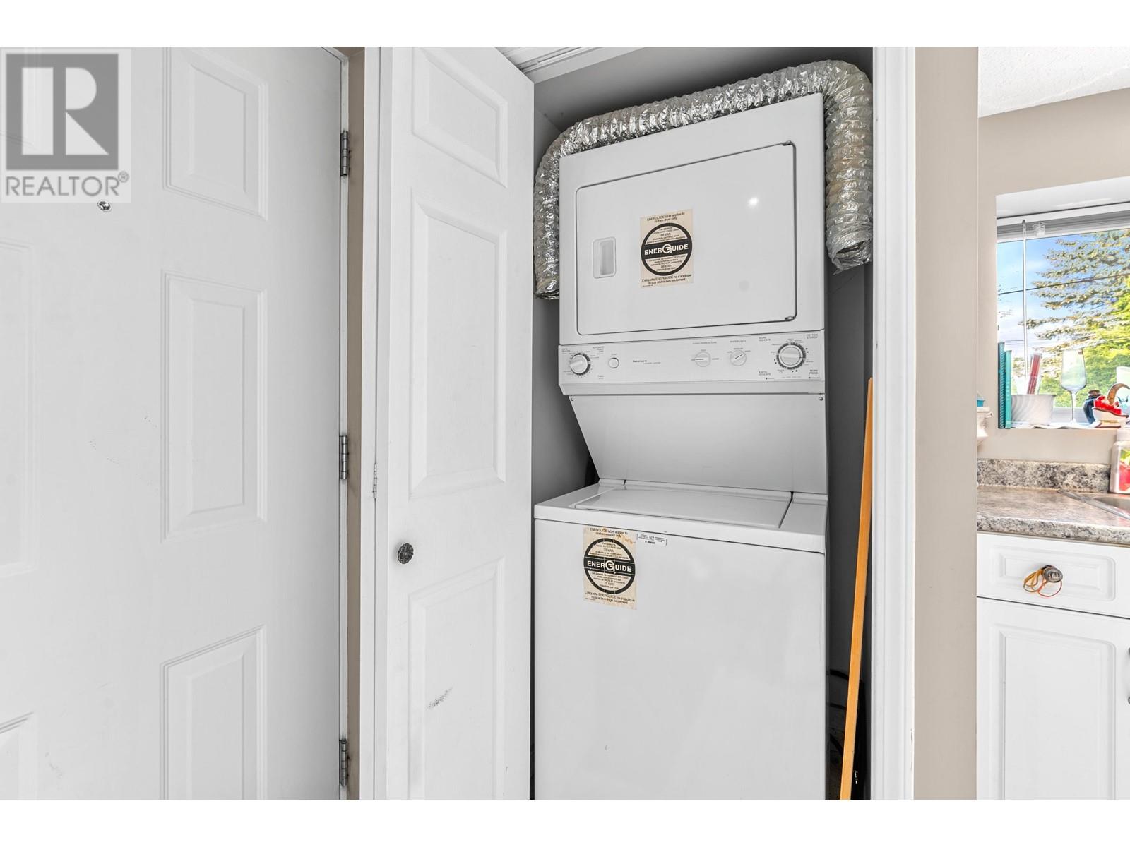 6220 Canada Way, Burnaby, British Columbia  V5E 3P2 - Photo 24 - R2829798