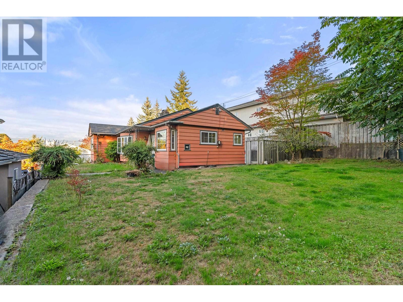 6220 Canada Way, Burnaby, British Columbia  V5E 3P2 - Photo 31 - R2829798