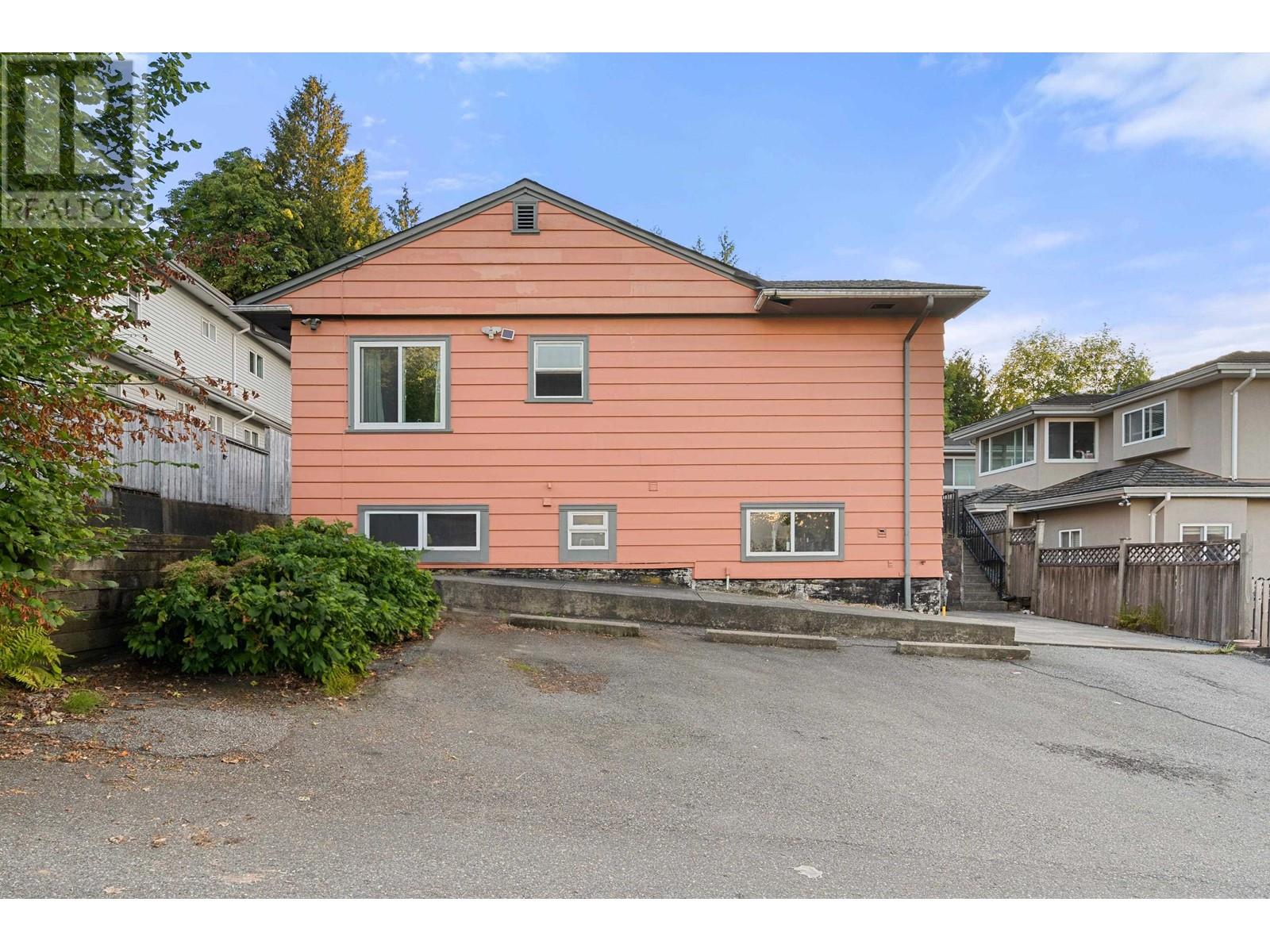 6220 Canada Way, Burnaby, British Columbia  V5E 3P2 - Photo 33 - R2829798